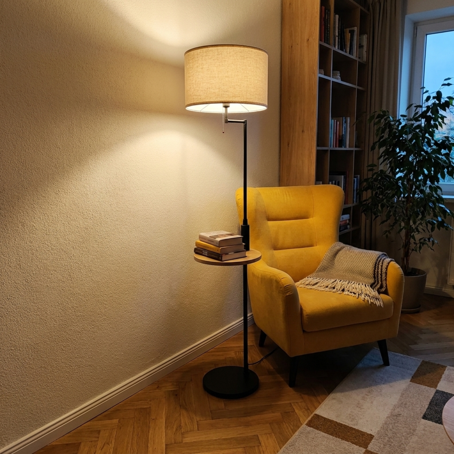 Nomi Floor Lamp